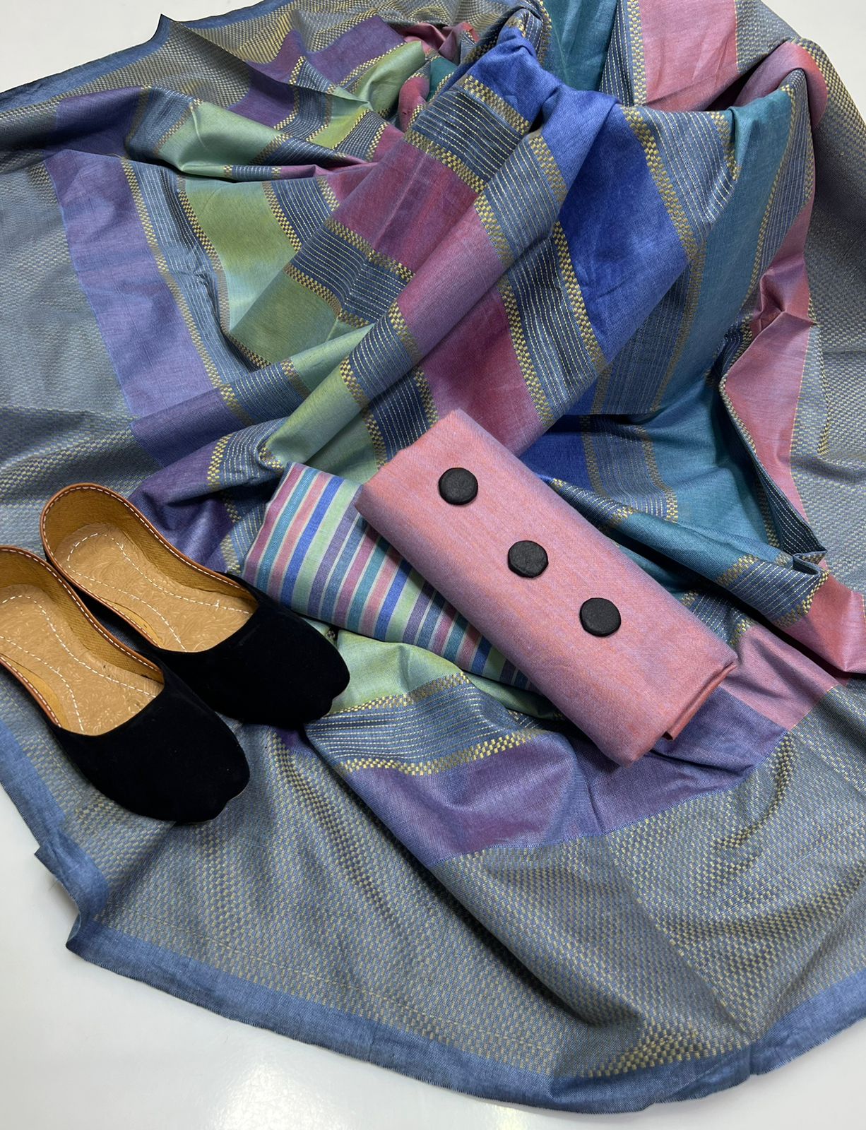 4PC Khaadi susi Shawl Dress (Khussa Gift)