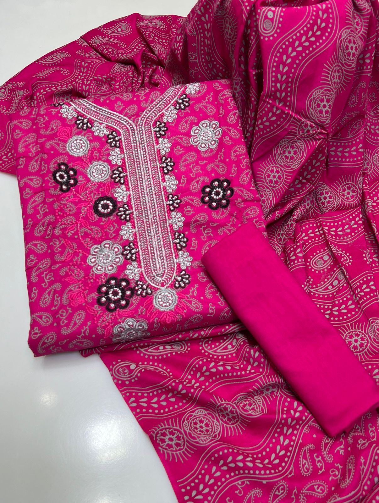 4PC winter Lilan Embroidery Dress